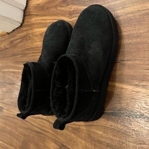 Ugg mini boots
